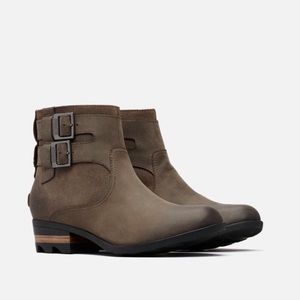 Sorel Lolla Bootie NWOT